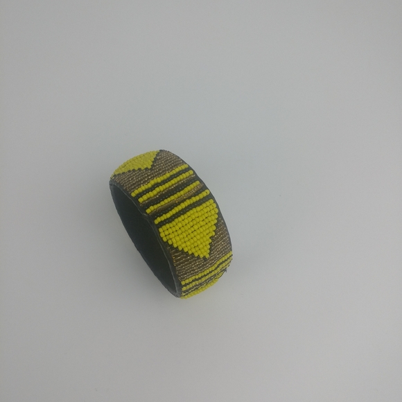 Yellow Brown Wide Bangle Seed Beads - Picture 5 of 5